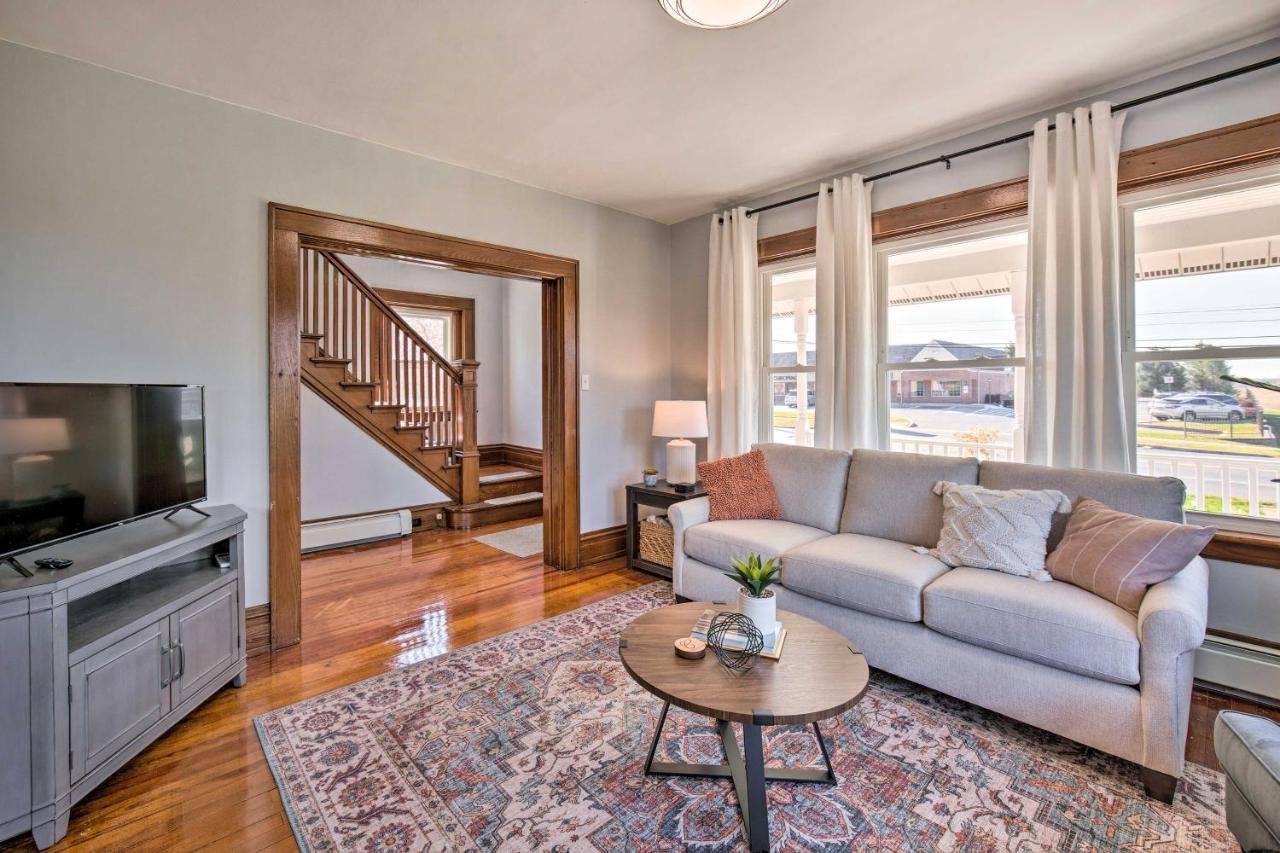 Bright And Sunny Abode, 2 Mi To Hersheypark! Exterior photo