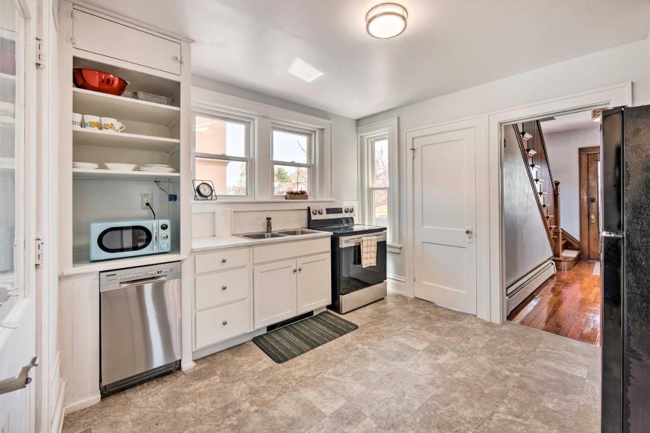Bright And Sunny Abode, 2 Mi To Hersheypark! Exterior photo